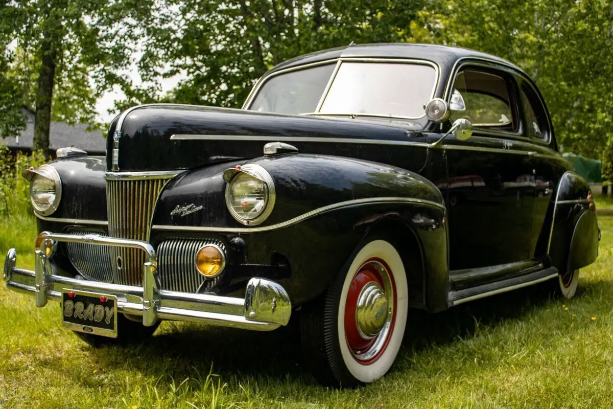 1941 Ford Super Deluxe Eight