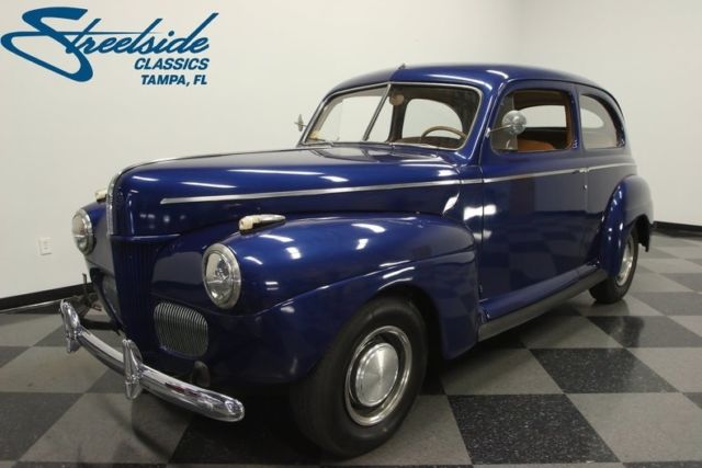 1941 Ford Tudor Sedan --