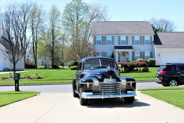 1941 Oldsmobile 66 BLACK and CHROME