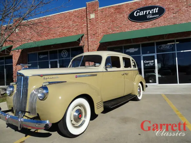 1941 Packard Deluxe Eight