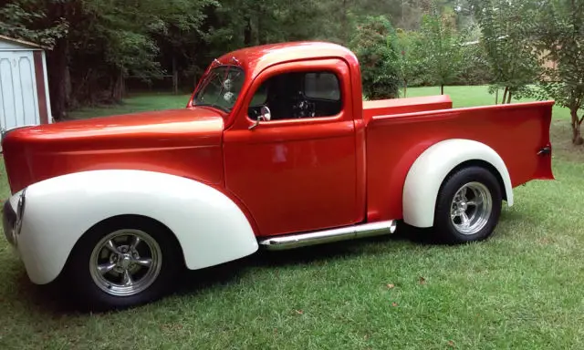 1941 Willys Pickup Orange/White