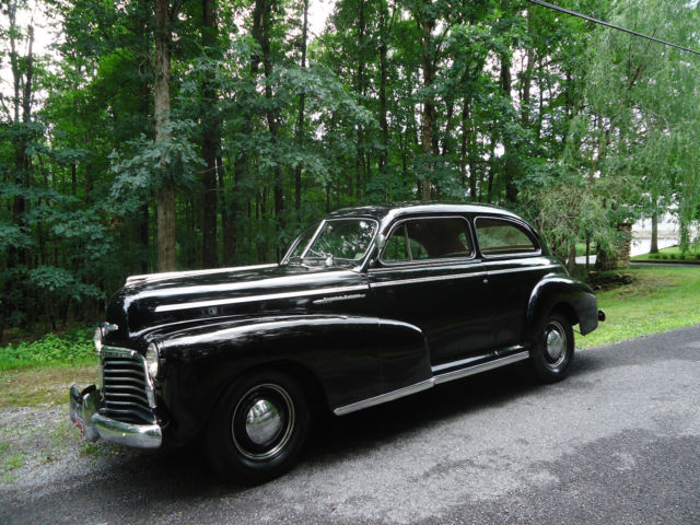 1942 Chevrolet Special Deluxe 2 door