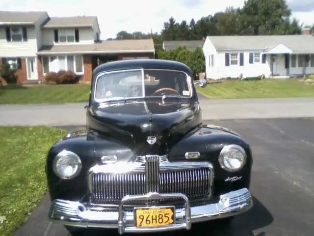 1942 Ford Super Deluxe