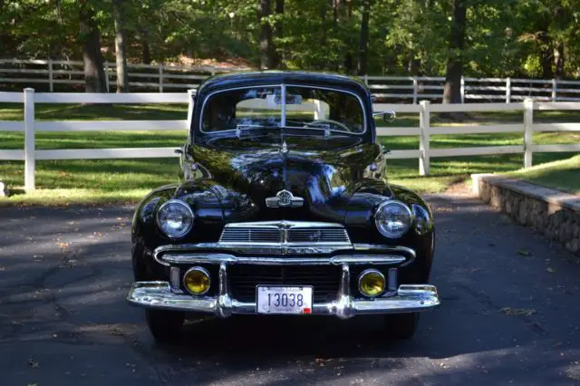 1942 Oldsmobile B44 Series 66 Sedan