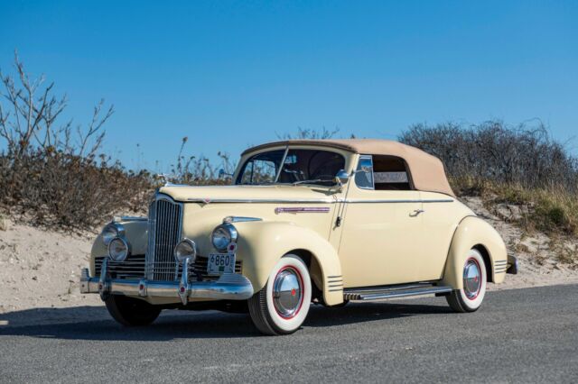 1942 Packard Clipper 110 Special