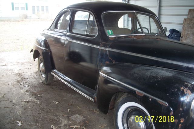 1946 Ford Deluxe