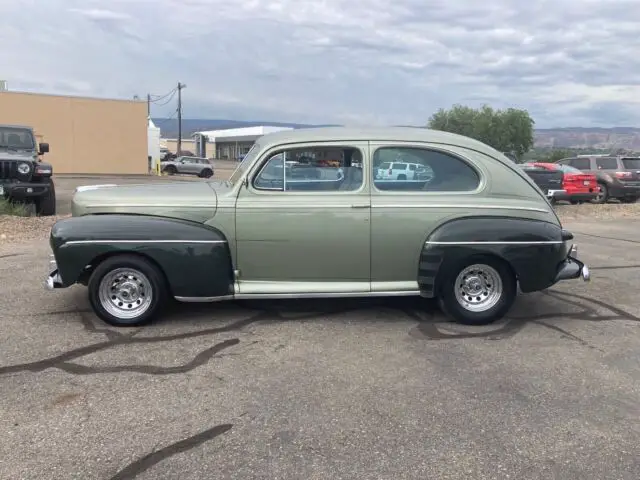 1946 Ford Super Deluxe