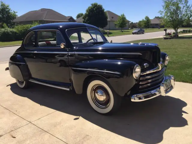 1946 Ford Super Deluxe Coupe