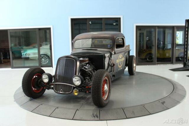 1946 Ford 3-Window Rat Rod