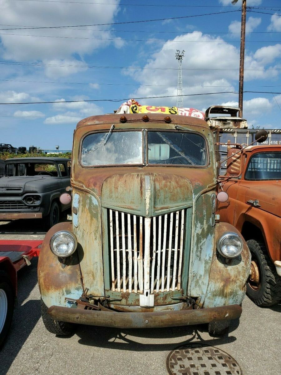 1947 Ford COE