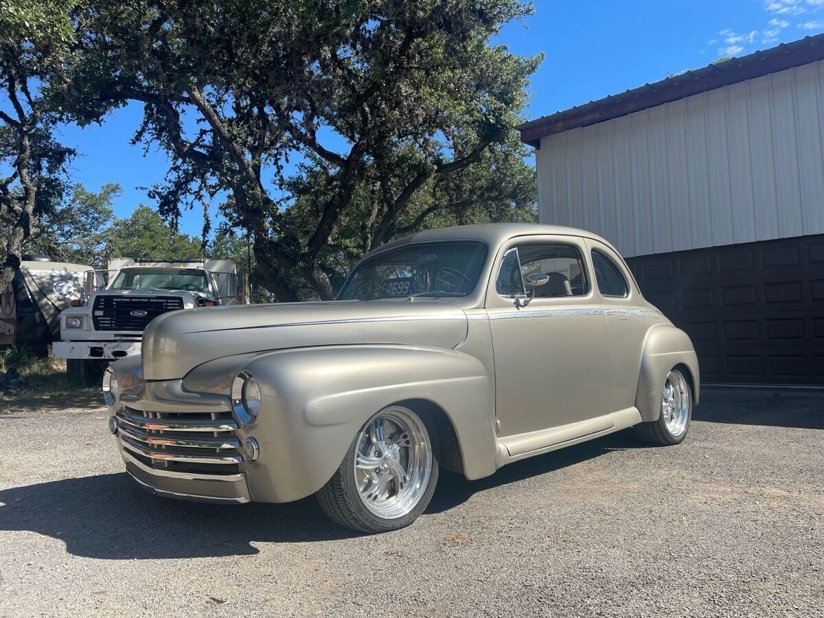 1947 Ford Coupe Deluxe