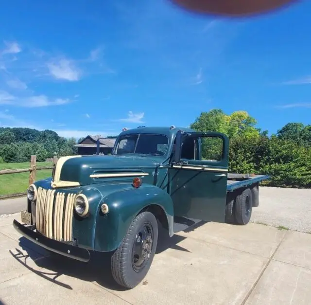 1947 Ford F-Series