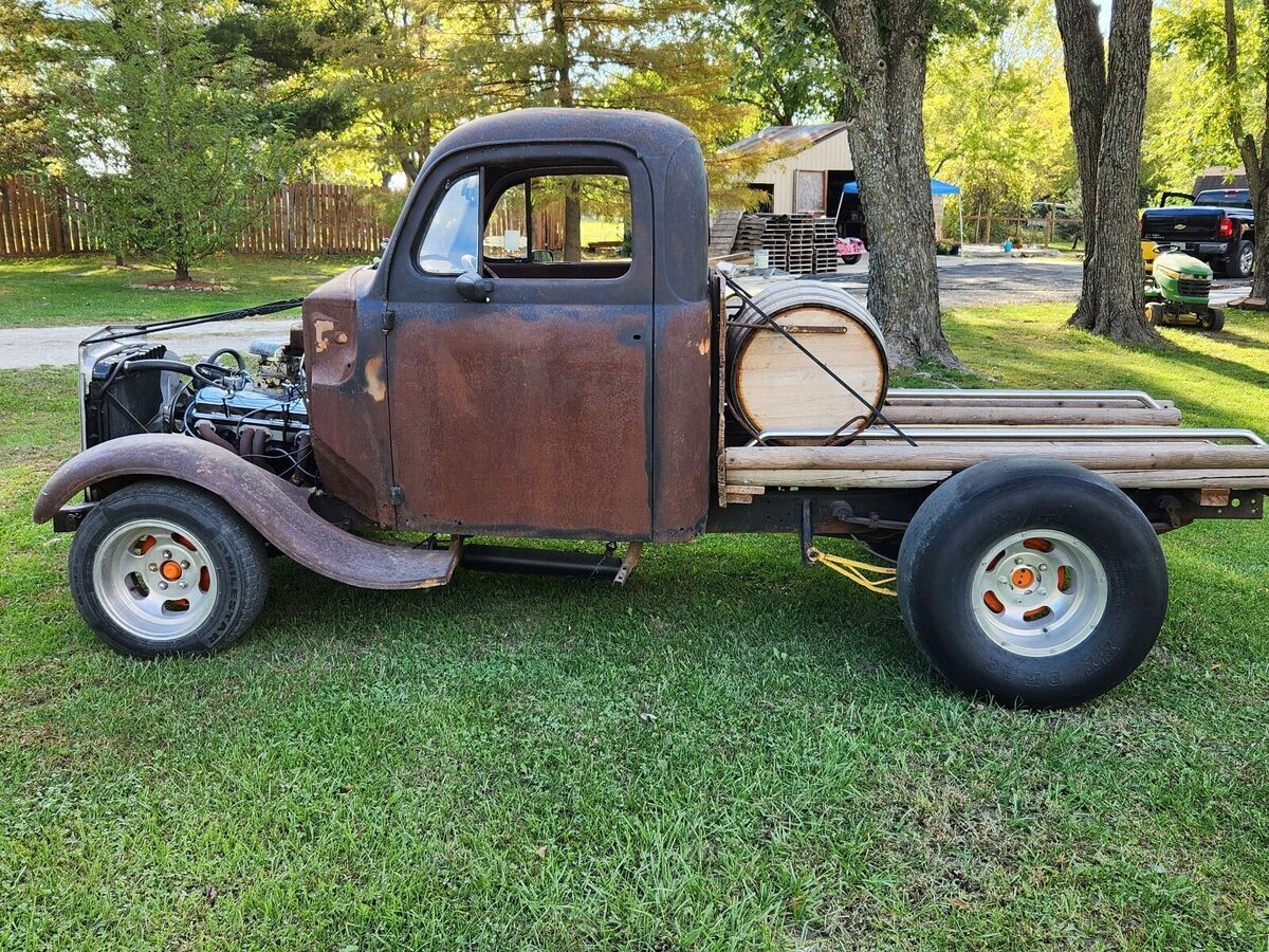 1947 Ford F100 Ratrod