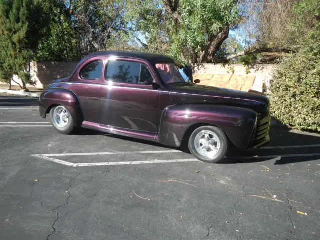 1947 Ford Super Deluxe