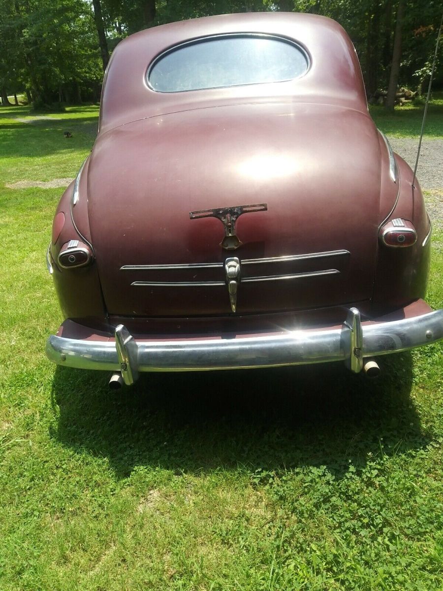 1947 Ford Super Deluxe coupe