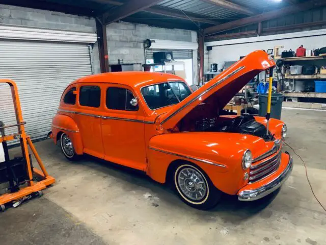 1947 Ford Super Deluxe