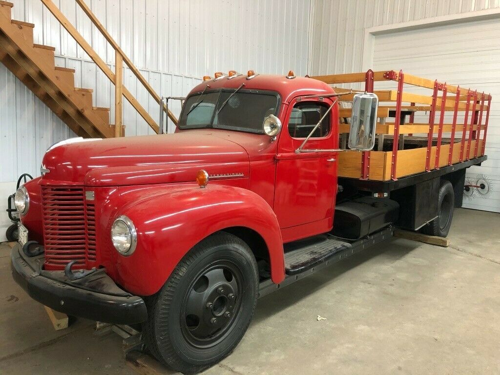 1947 International Harvester KB5 1.5 Ton Flat Bed Truck