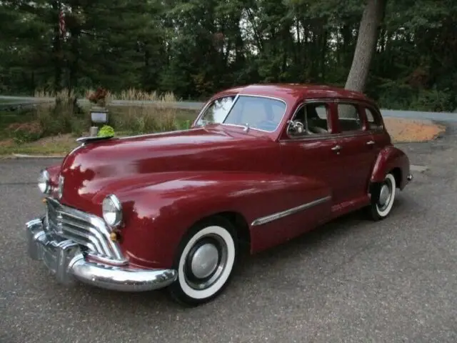 1947 Oldsmobile Sedan 1947 OLDSMOBILE 4 DOOR SEDAN