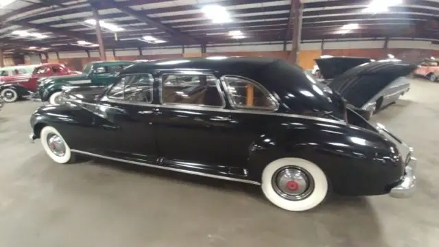 1947 Packard Super Deluxe Eight clipper