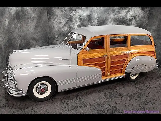 1947 Pontiac Streamliner Woodie