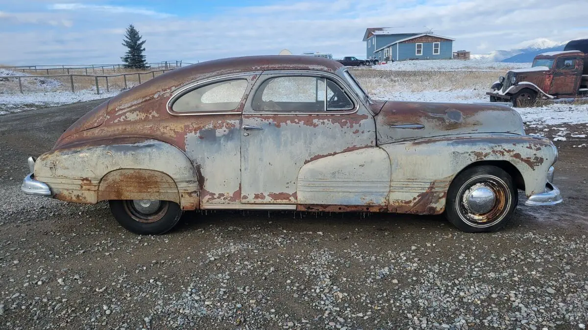 1947 Pontiac Torpedo Coupe