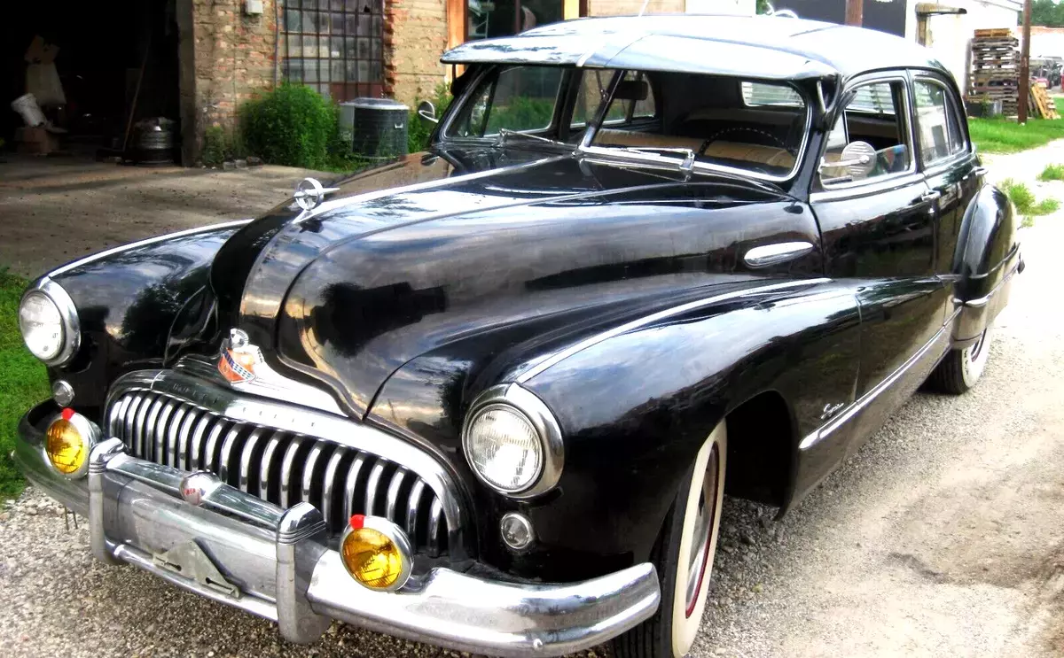 1948 Buick Super SEDAN