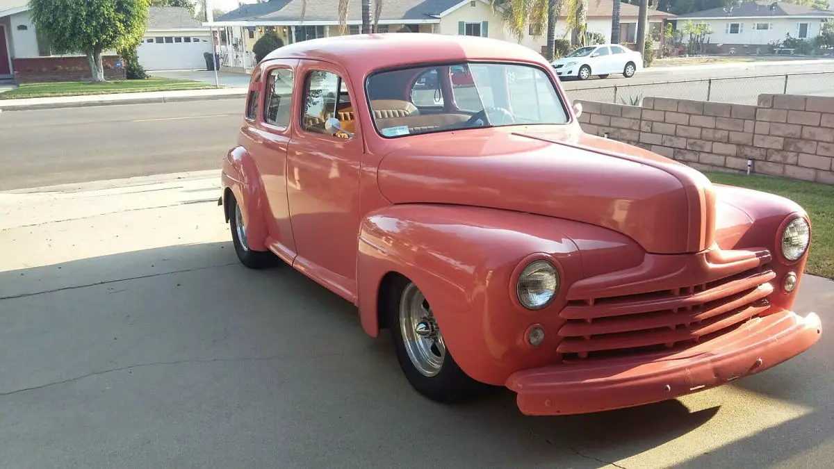 1948 Ford Super Deluxe