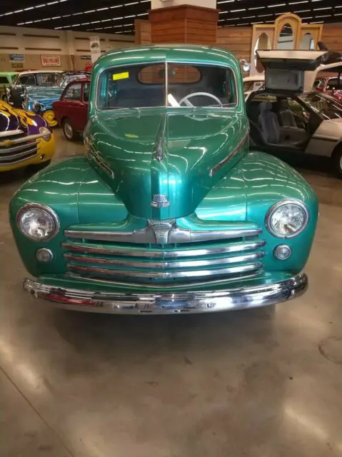 1948 Ford deluxe tudor