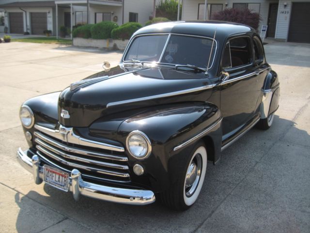 1948 Ford Deluxe coupe / Nice Driver