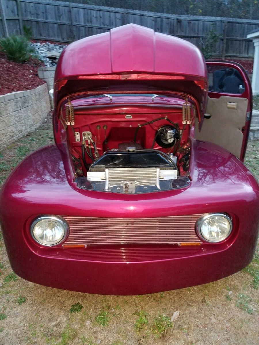 1948 Ford F1 Street Rod