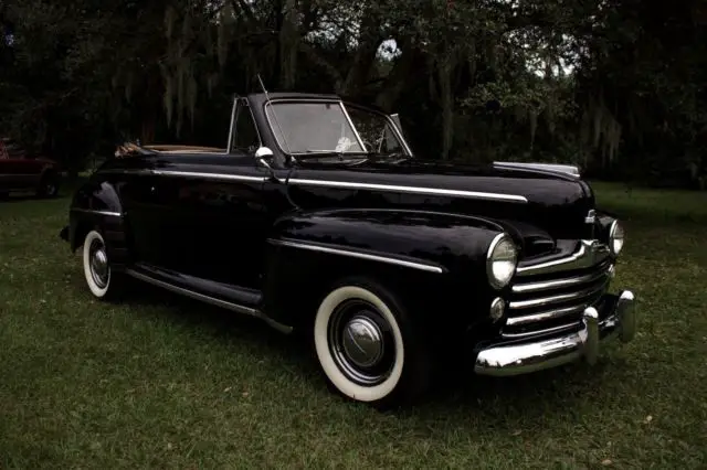 1948 Ford Deluxe