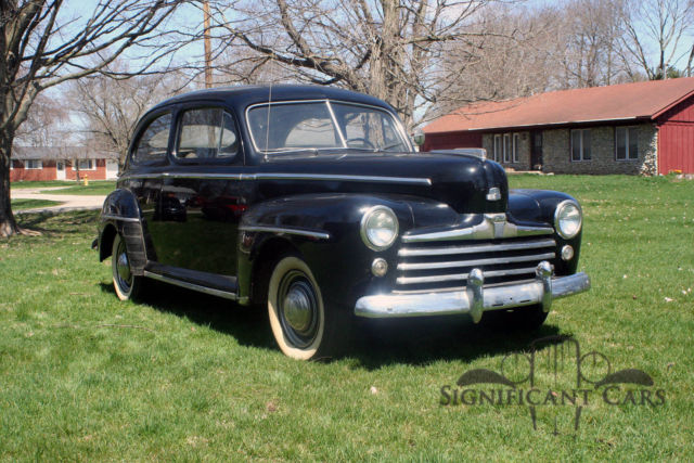 1948 Ford Super Deluxe 2 Door Sedan