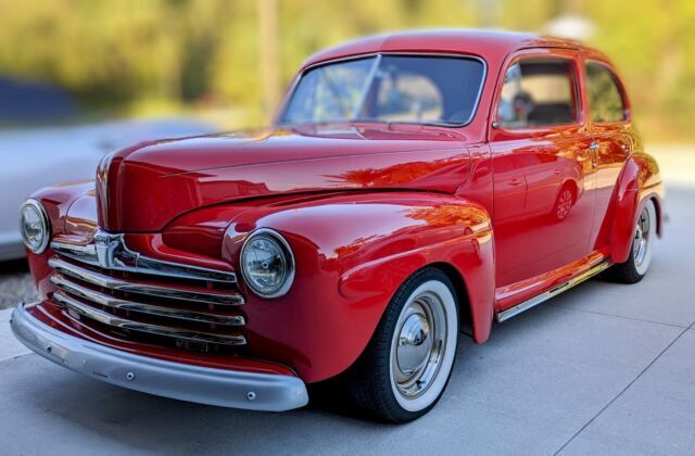 1948 Ford Super Deluxe