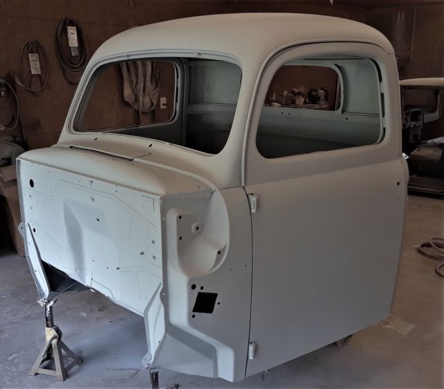 1948 Ford F-100