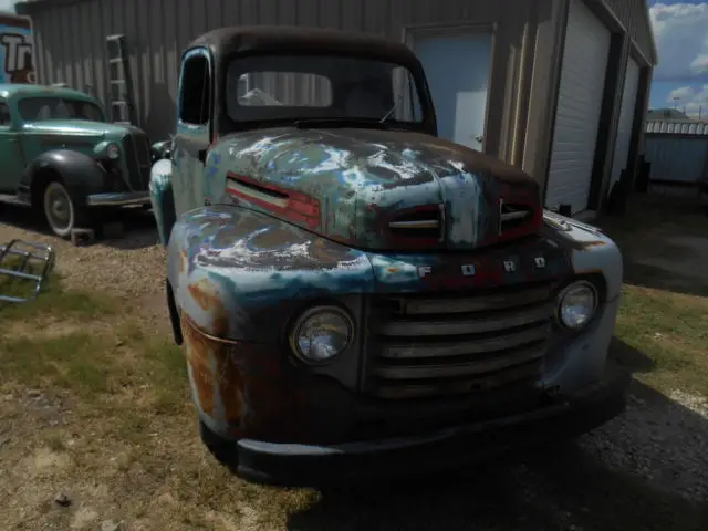 1948 Ford F-100