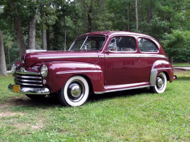 1948 Ford Tudor Special Deluxe