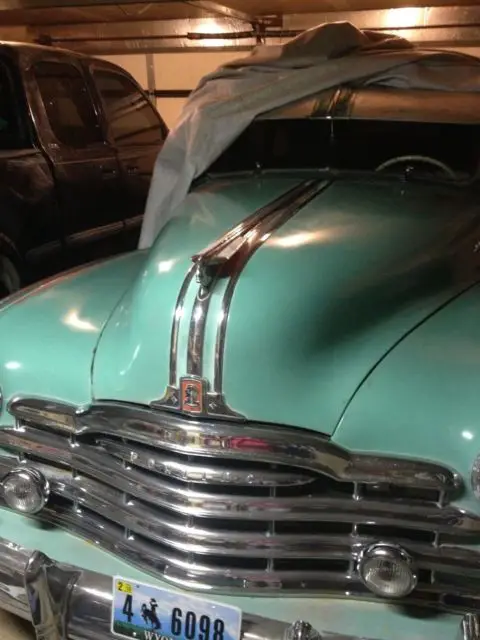 1948 Pontiac Chief Straight 8 Turpedo Nose 4 door