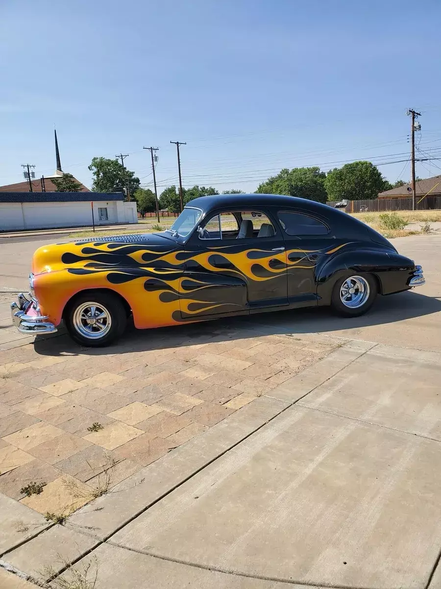 1948 Pontiac Streamliner fastback