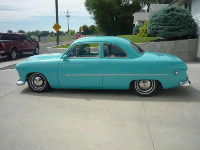 1949 Ford club coupe