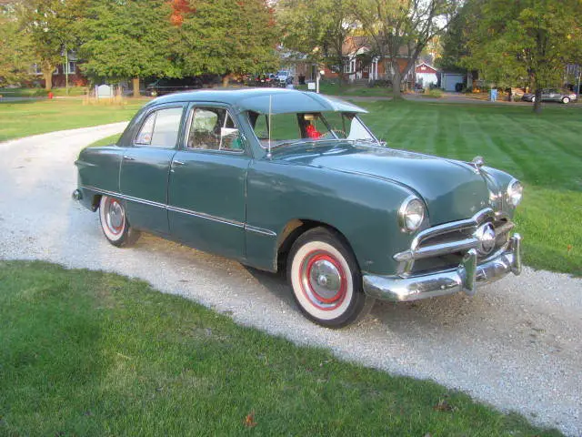 1949 Ford Custom Deluxe