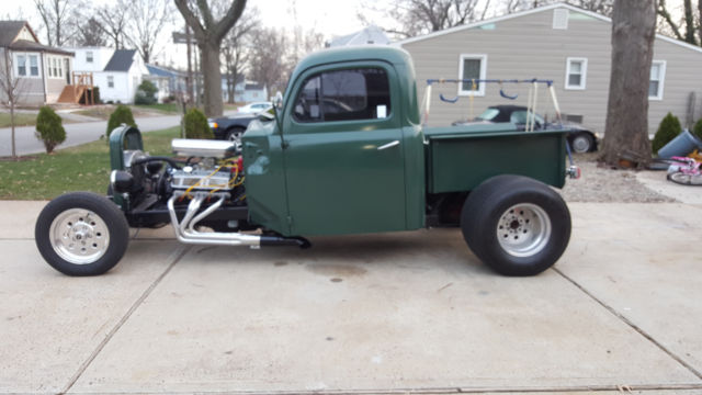 1949 Ford F-100