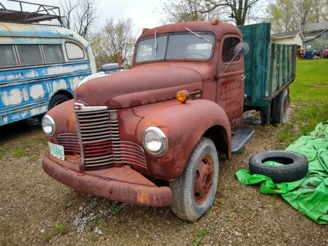 1949 International Harvester KB-5