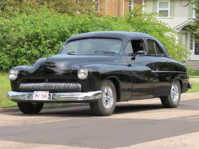 1950 Mercury Sedan Resto-Mod