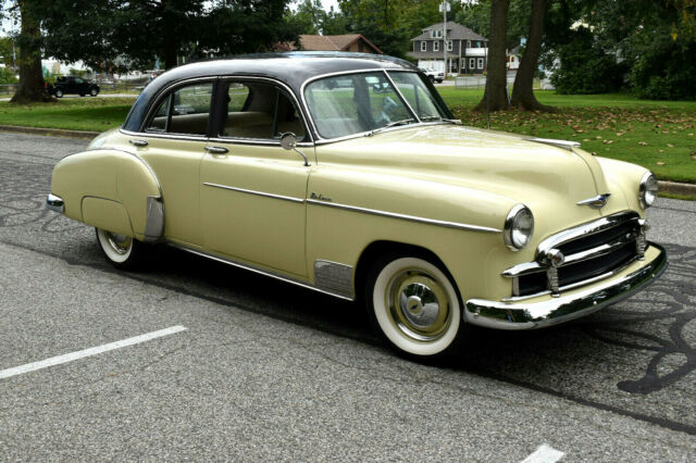 1950 Chevrolet Deluxe 4-Door
