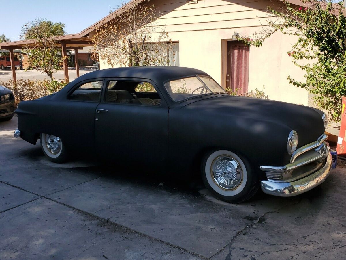 1950 Ford sedan shoebox