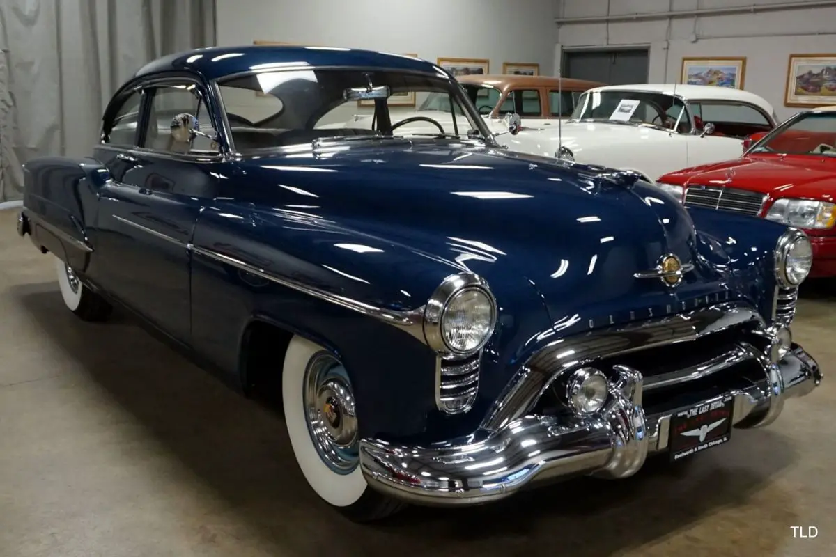 1950 Oldsmobile Ninety-Eight 2-Door Club Sedan