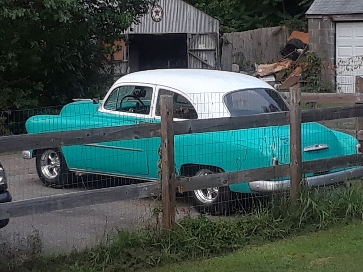 1951 Chevrolet Deluxe