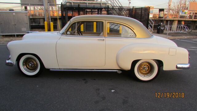 1951 Chevrolet Deluxe CUSTOM