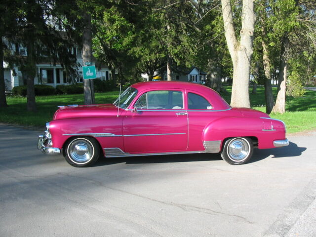 1951 Chevrolet Deluxe Sport Coupe