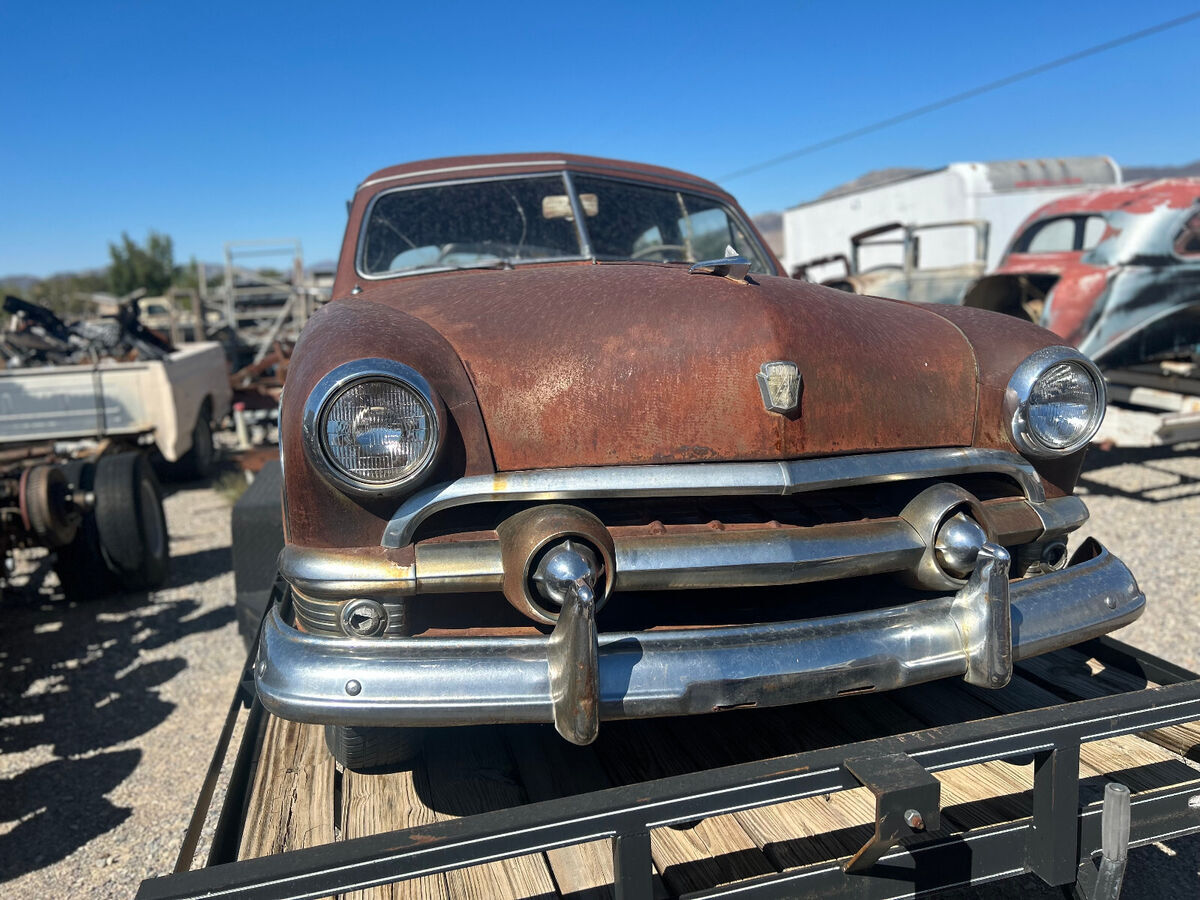 1951 Ford Crestline